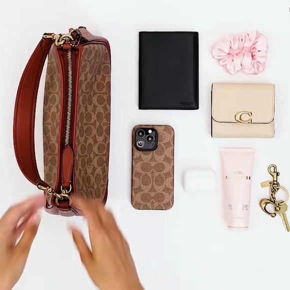 COACH Cary Crossbody Bag In Signature Canvas NWT - Picture 9 of 12